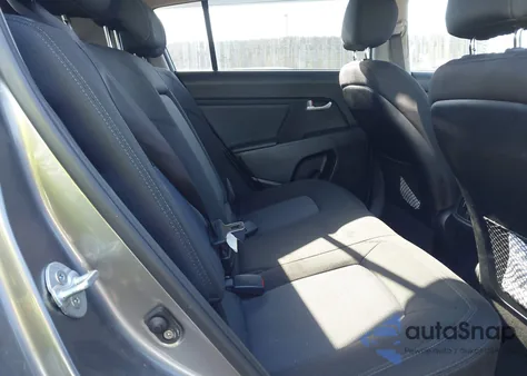 2014 Kia Sportage Lx z USA, uszkodzony, nr VIN KNDPBCAC4E7581200